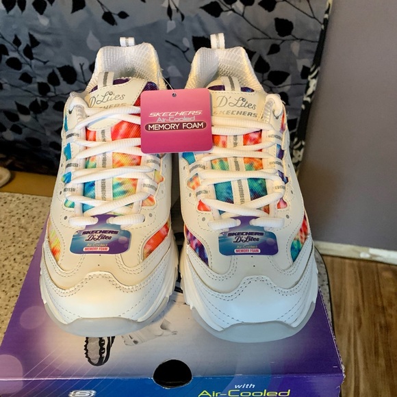 Skechers Shoes - 🔥NIB sketchers D’lites “summer fiesta” shoes 👟